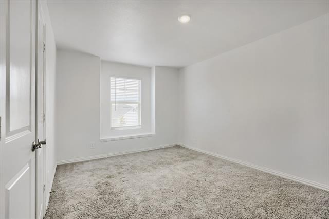 Building Photo - 2017 Pine Stone Ln