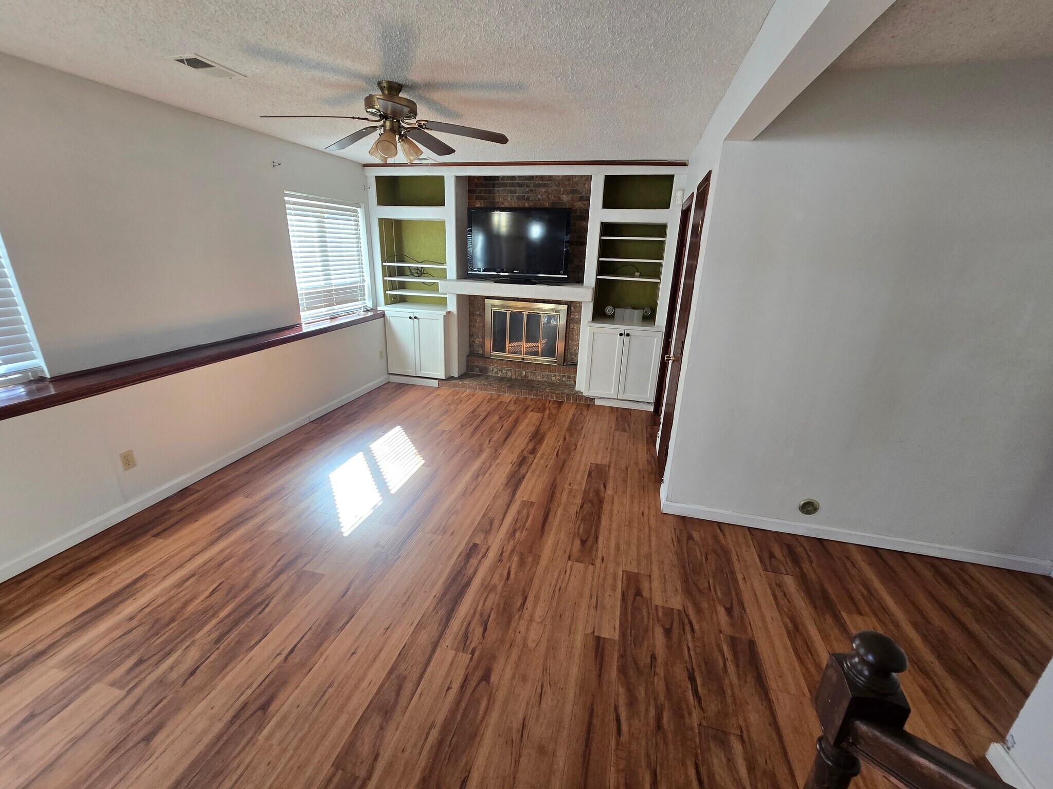 Building Photo - 19420 E Colorado Dr