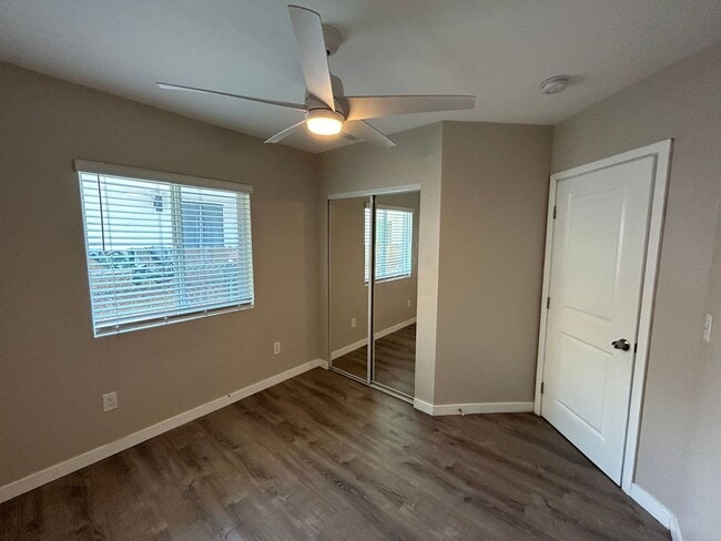 Building Photo - Beautiful 7BD/4BA on Mary