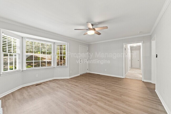 Building Photo - 3921 Bamburgh Ln