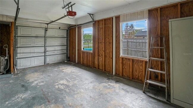 Building Photo - 1367 Gainesville Dr