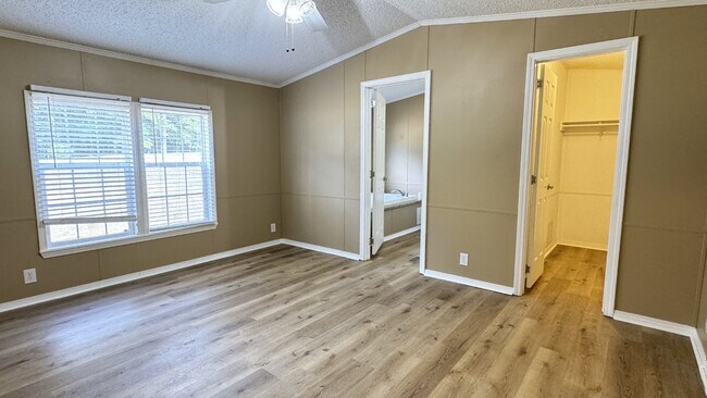 Building Photo - 304 Winnfield Rd