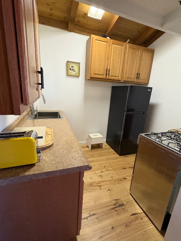 Building Photo - 4061 Taos Dr