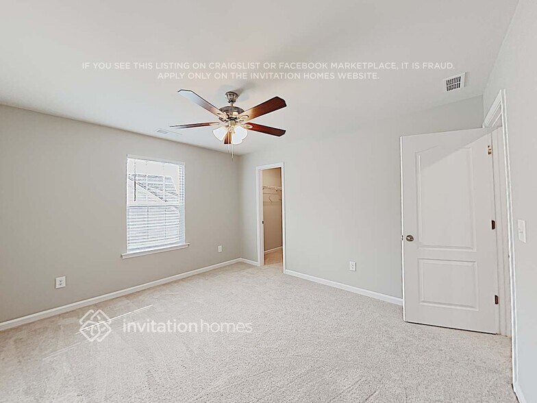 Building Photo - 16711 Cozy Cove Rd