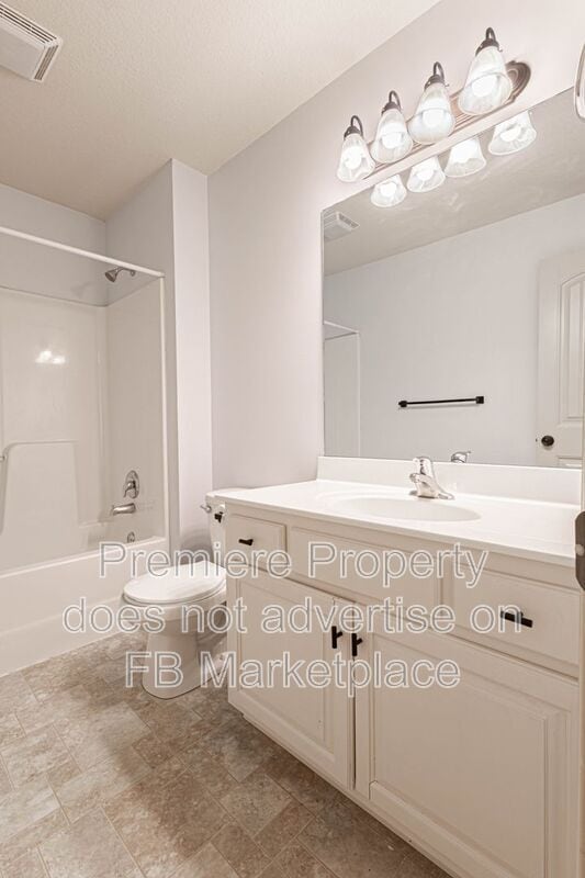 Building Photo - 9652 McGee St