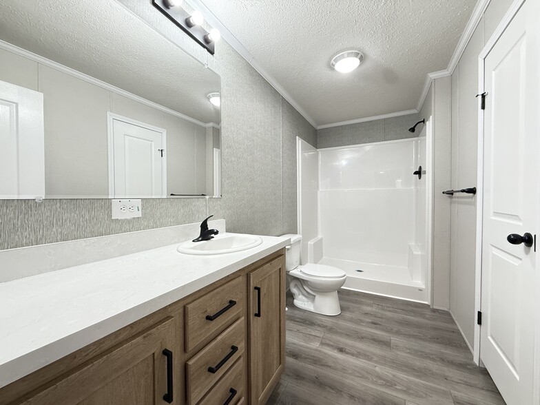 Building Photo - 29647 Erie Ct