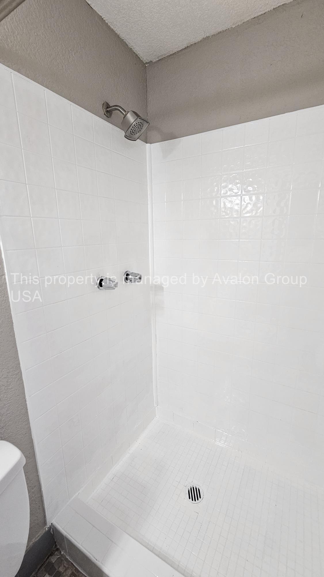 Building Photo - 7957 Jaguar Dr