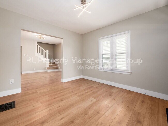 Building Photo - 439 Eldridge Ave