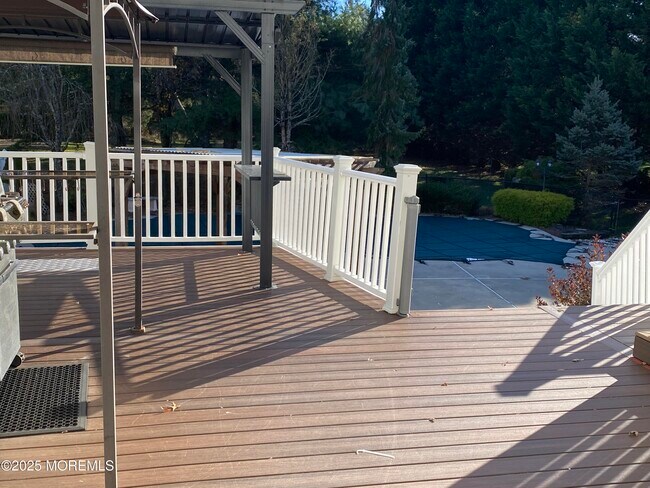 Building Photo - 41 Church Rd