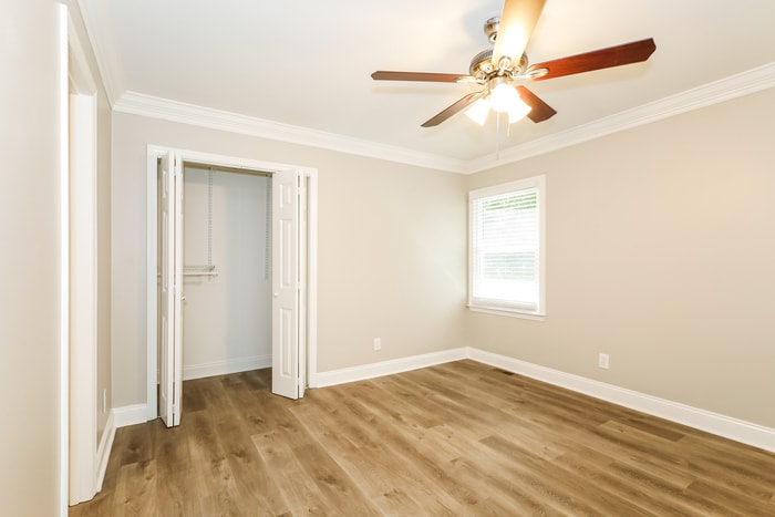 Building Photo - 3520 Hickory Nut Ct