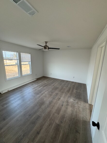 Building Photo - 362 Patriot Ln