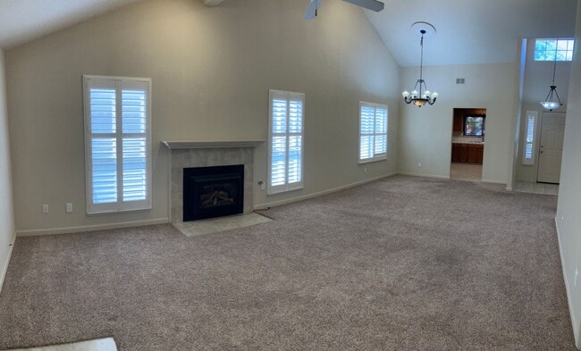 Building Photo - 2412 Alexia Way