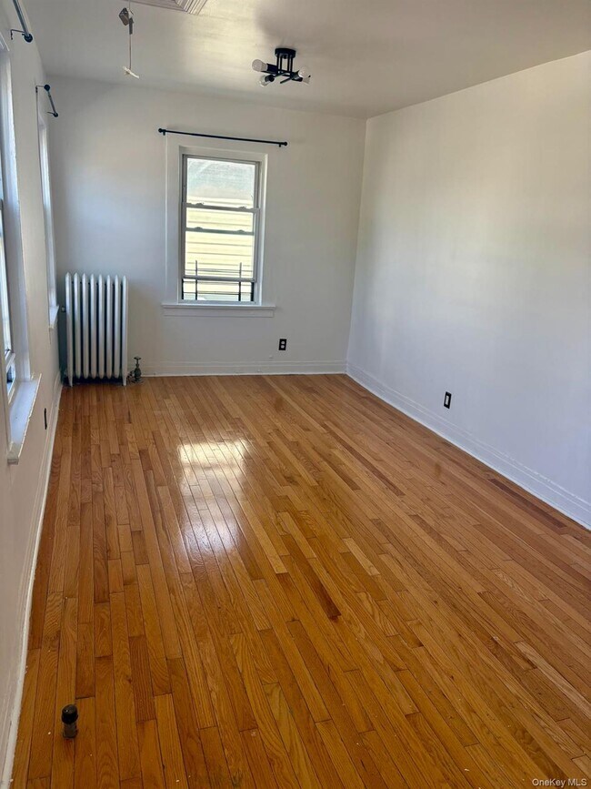 Building Photo - 116-47 134th St