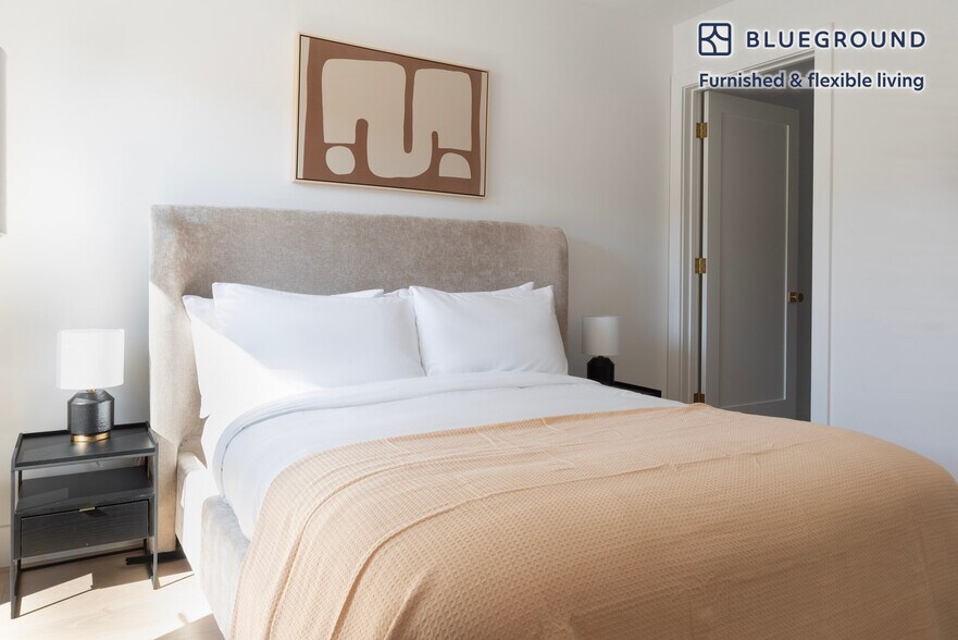 Building Photo - 3742 Mount Diablo Blvd