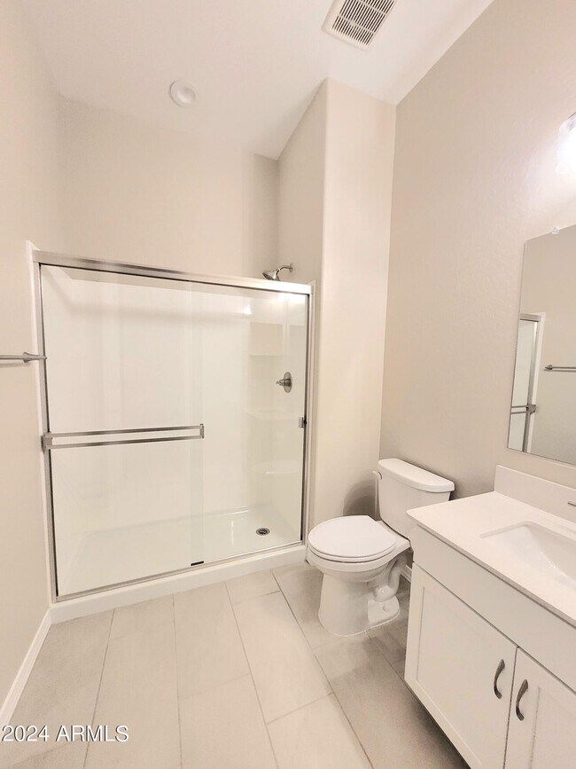Building Photo - 21866 E Stirrup Ct