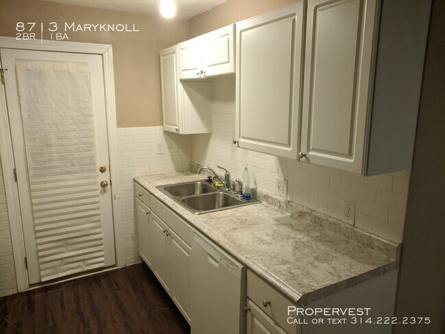 Building Photo - 8713 Maryknoll Ave