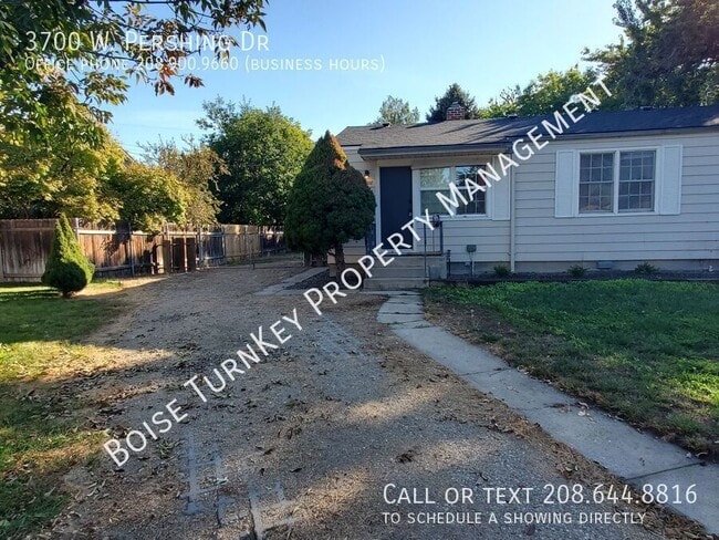 Building Photo - 3700 Pershing Dr