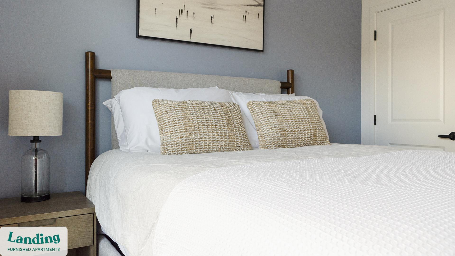 Building Photo - 650 N Main St