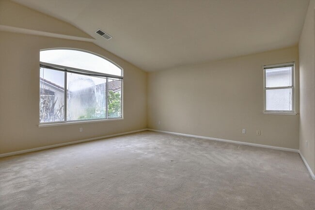 Building Photo - Cupertino Home for Rent!