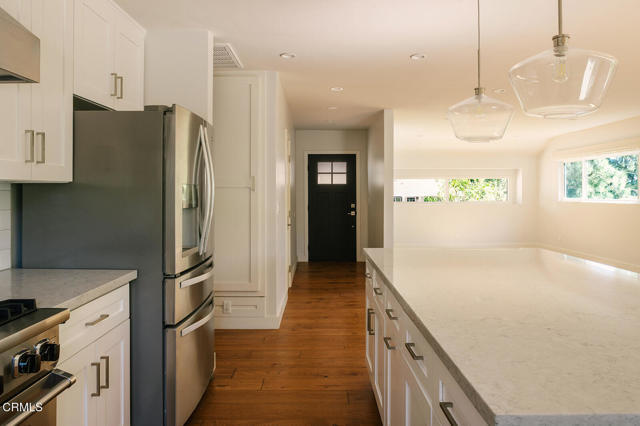 Building Photo - 5447 Rock Castle Dr