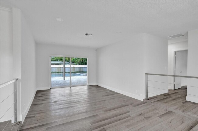 Building Photo - 5361 SW 7th St