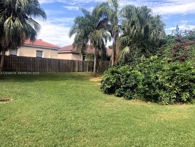 Building Photo - 21460 SW 90th Ct