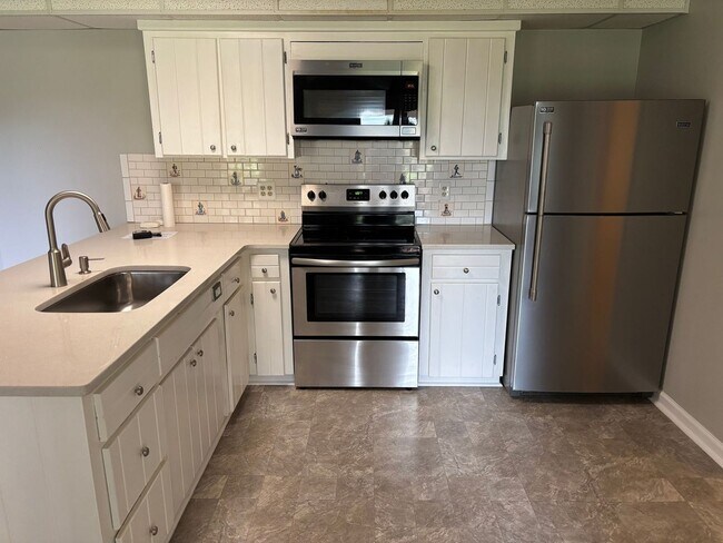 Building Photo - 240 Canvasback Rd