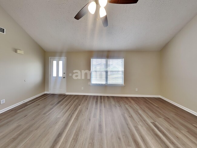 Building Photo - 4090 Morton Ln