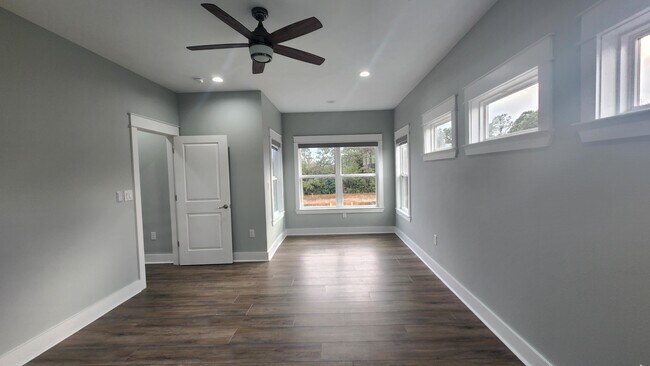 Building Photo - 9149 Timber Ln