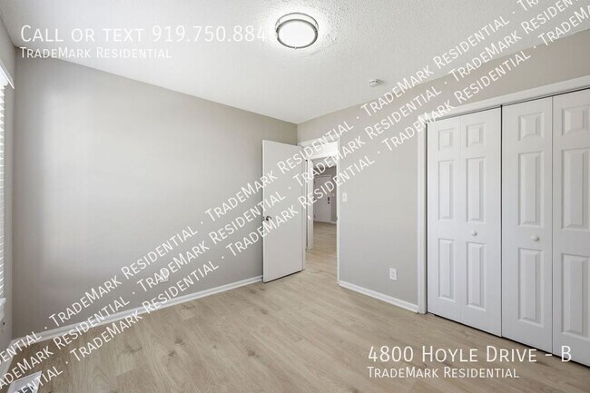 Building Photo - 4800 Hoyle Dr