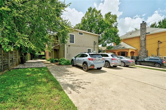 Building Photo - 2933 E Martin Luther King Jr Blvd