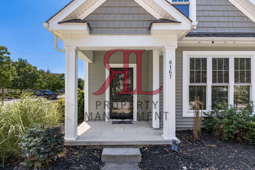 Building Photo - 6167 Upper Albany Xing Dr