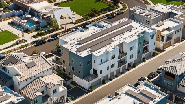Building Photo - 187 Biome