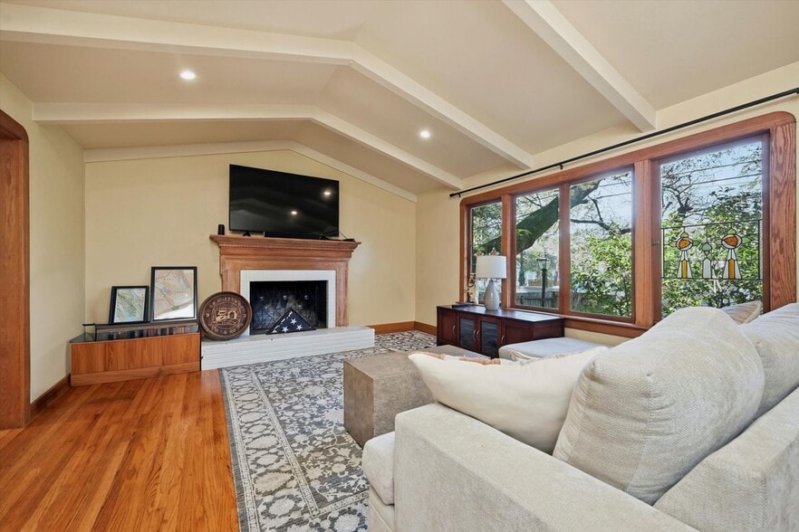 Building Photo - 1513 Foothill Blvd