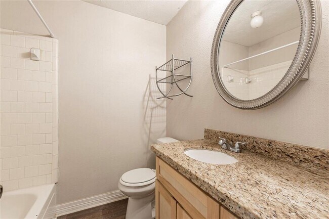 Building Photo - 3310 Ashwyne Ct