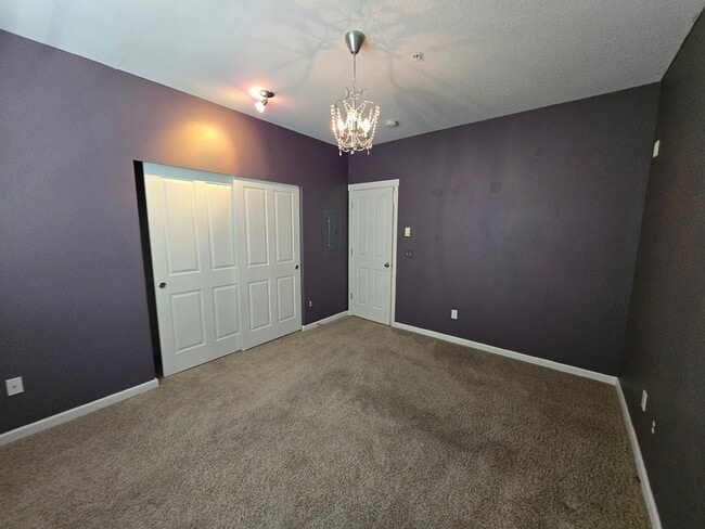 Building Photo - Wonderful Overlook at Timberland 1 BR 1 BA Condo