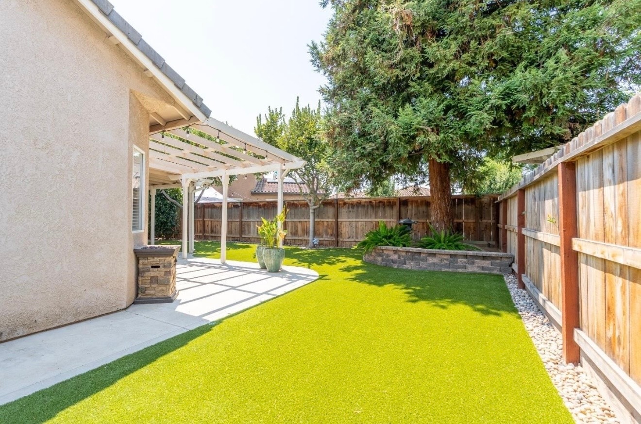 Building Photo - 8639 N Talladega Way