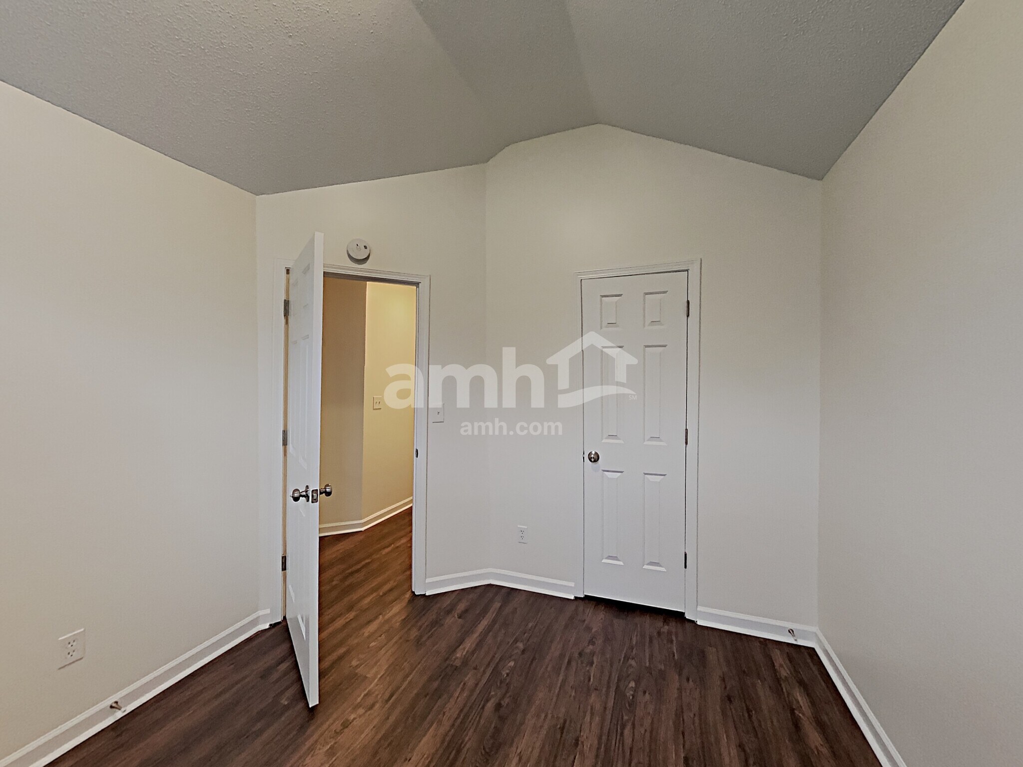 Building Photo - 4428 Red Eagle Ct