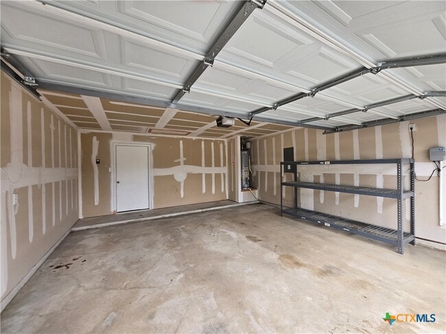 Building Photo - 1420 Parkwood