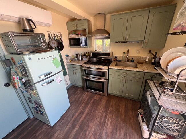 Building Photo - 3123 Minnesota St