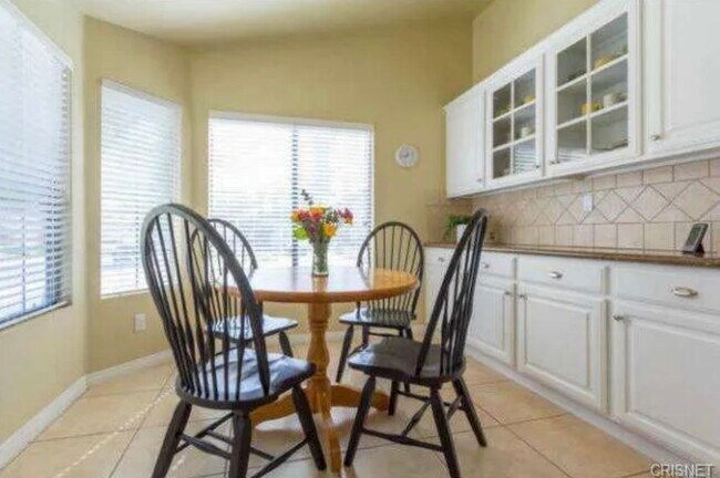 Building Photo - 26903 Deer Trail Ct