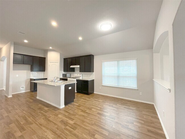 Building Photo - 3238 Aster Mdw Wy