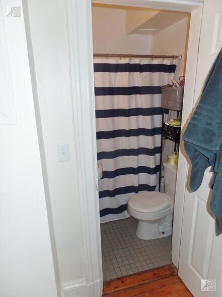 Building Photo - 1216 Commonwealth Ave