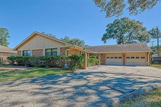 Building Photo - 6543 Kury Ln