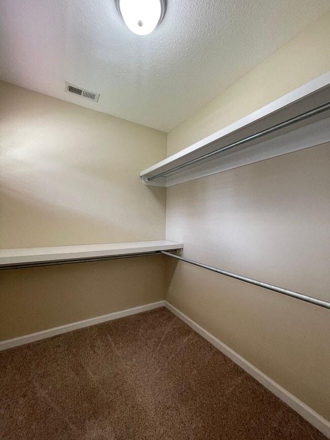 Building Photo - Super Sugarberry