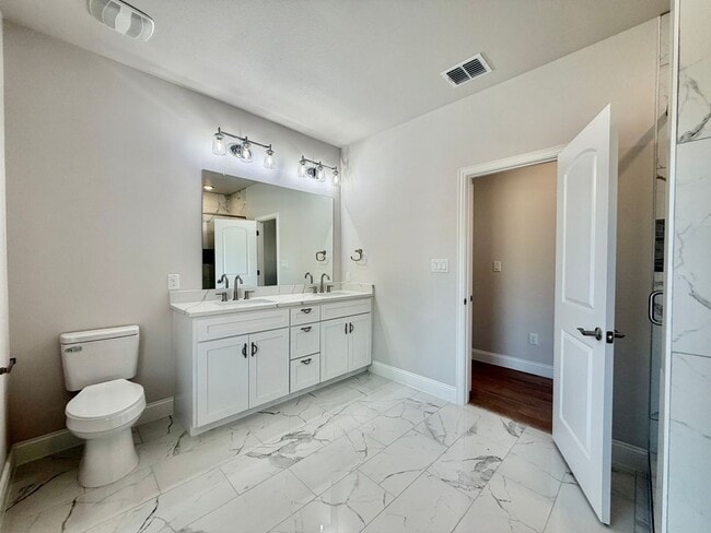 Building Photo - Brand New Showstopper!