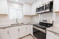 Building Photo - 4644 E Caballero St