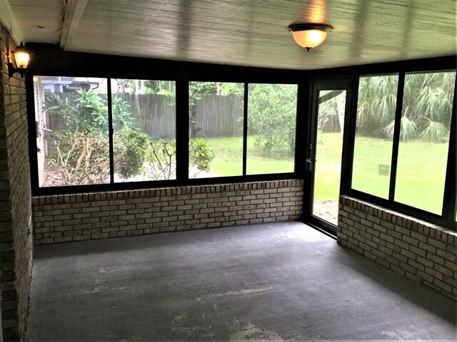 Building Photo - 1190 Blue Eagle Trail