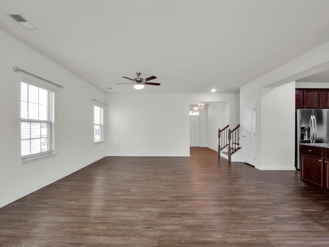 Building Photo - 7023 Waterwheel St SW