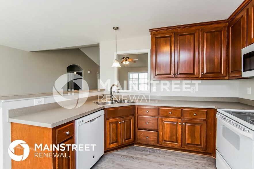 Building Photo - 116 Santa Gertrudis Dr